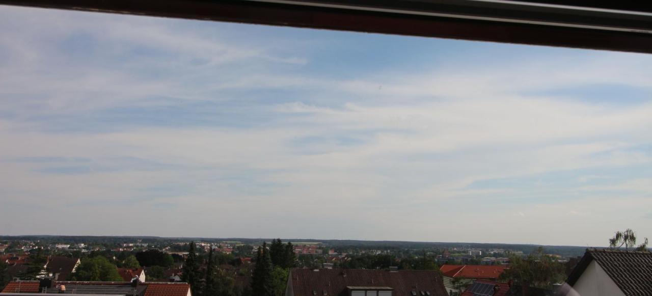 Panoramaview Near Playmobil & Fair Nuernberg Apartment Zirndorf Bagian luar foto